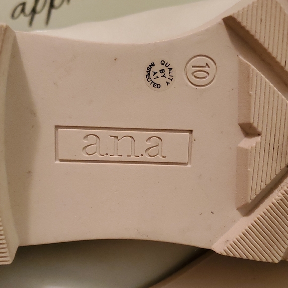 a.n.a Cream Ankle Booties with Elastic‎ Panels - Picture 8 of 10